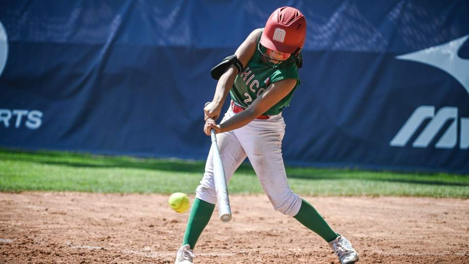 LA SONORENSE GEORGETTE LORA EN EL EQUIPO IDEAL DEL MUNDIAL DE SOFTBOL U15 